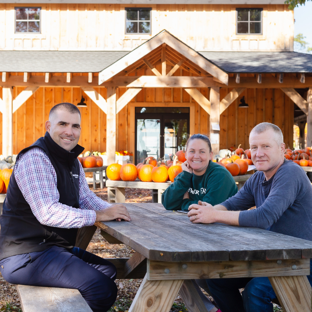 Langwater-Farm-Table.png