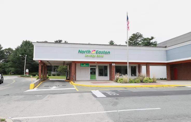 Hanson Banking Center building exterior